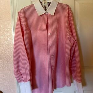 Talbots Women's long sleeved blouse. Size 16